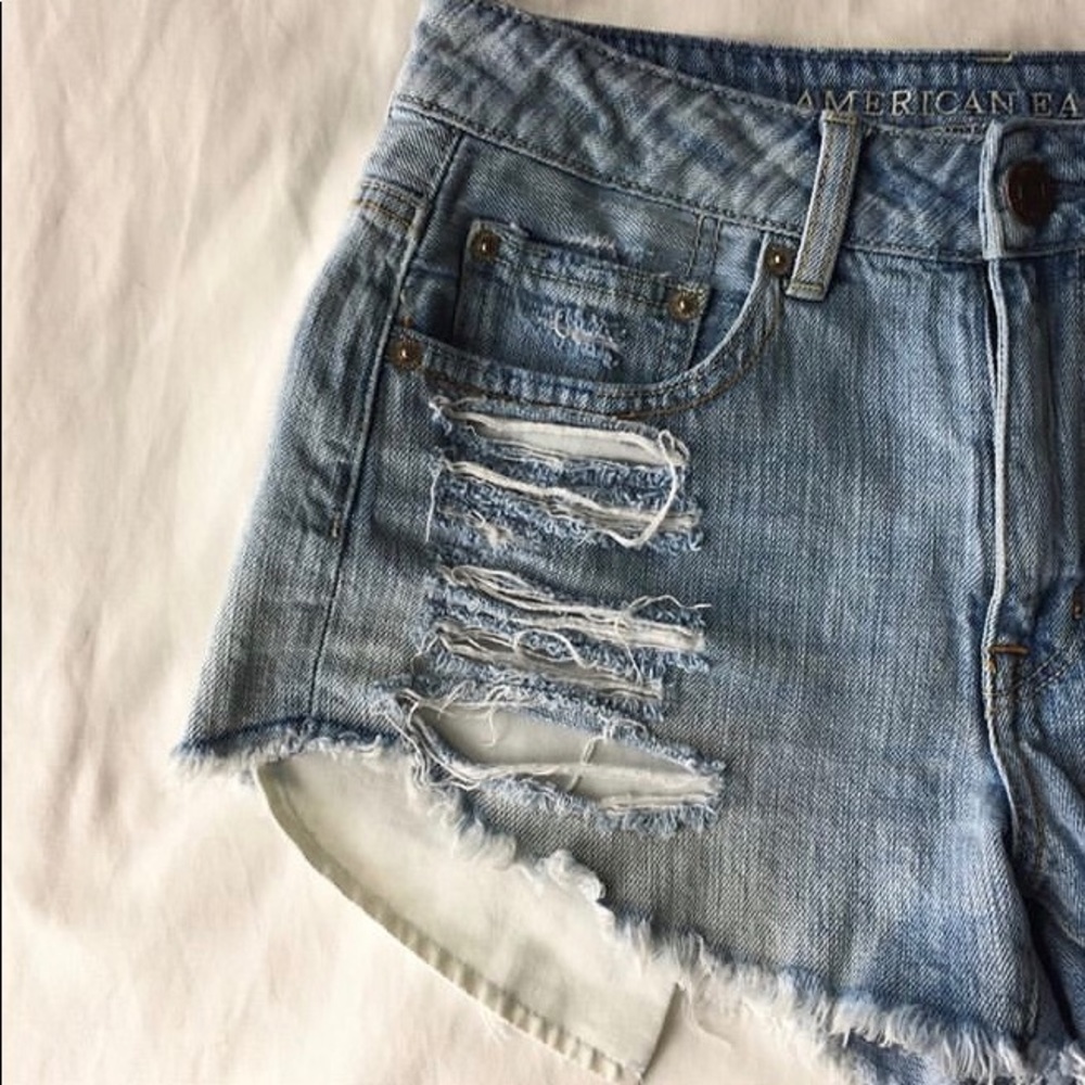 American Eagle Shorts - Picture 5 of 5